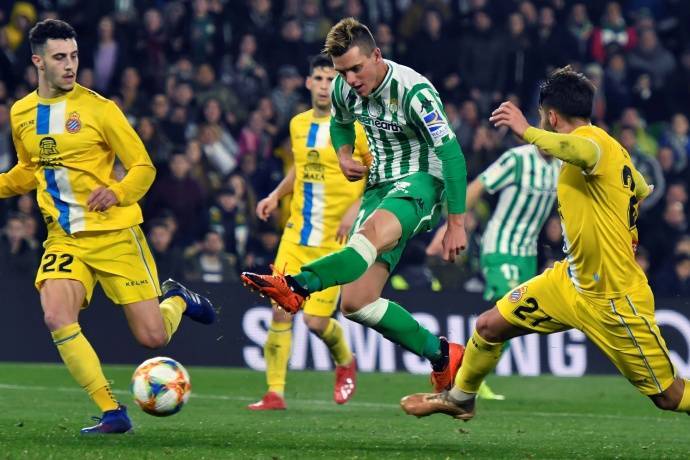 西甲收官战前瞻：贝蒂斯剑指欧战，巴伦西亚为荣誉而战