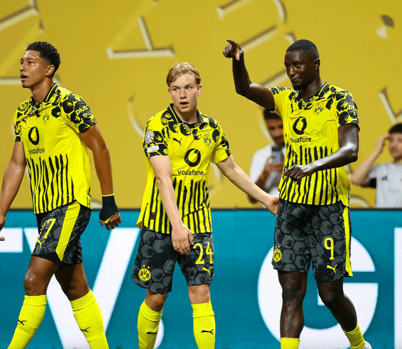 2-1！4.6亿豪门有惊无险晋级 好戏来了：八强战复刻去年欧冠决赛